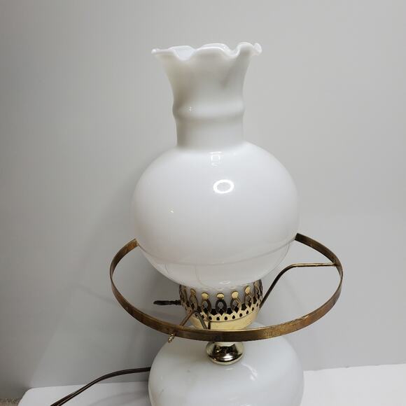 MILK GLASS LAMP by Currier and Ives, electrified and oil burning too, Farmhouse - Picture 10 of 15